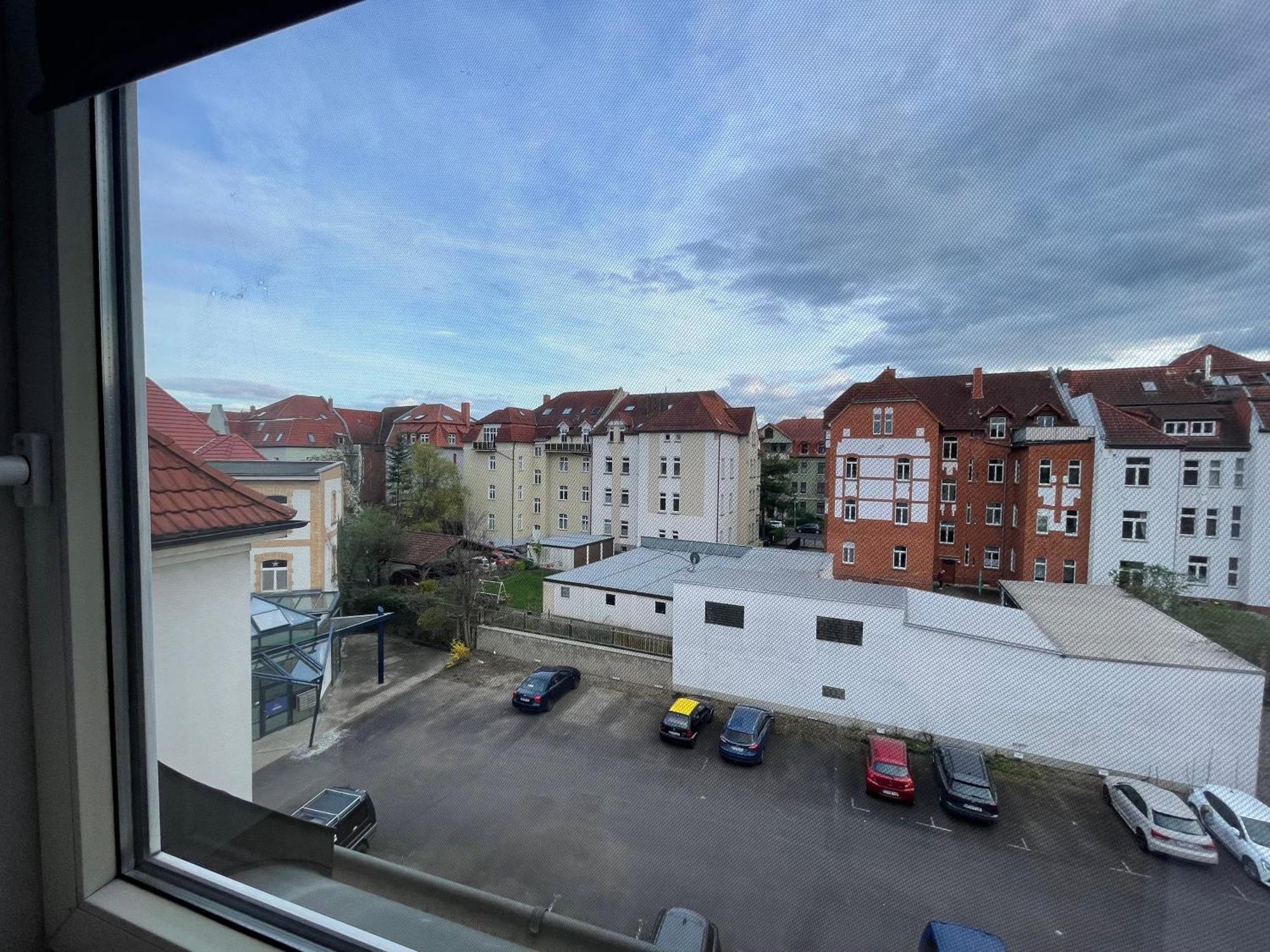 Raha Apartments - Modernes Studio-Apartment - Hbf - Gratis Parkplatz Ерфурт Екстер'єр фото