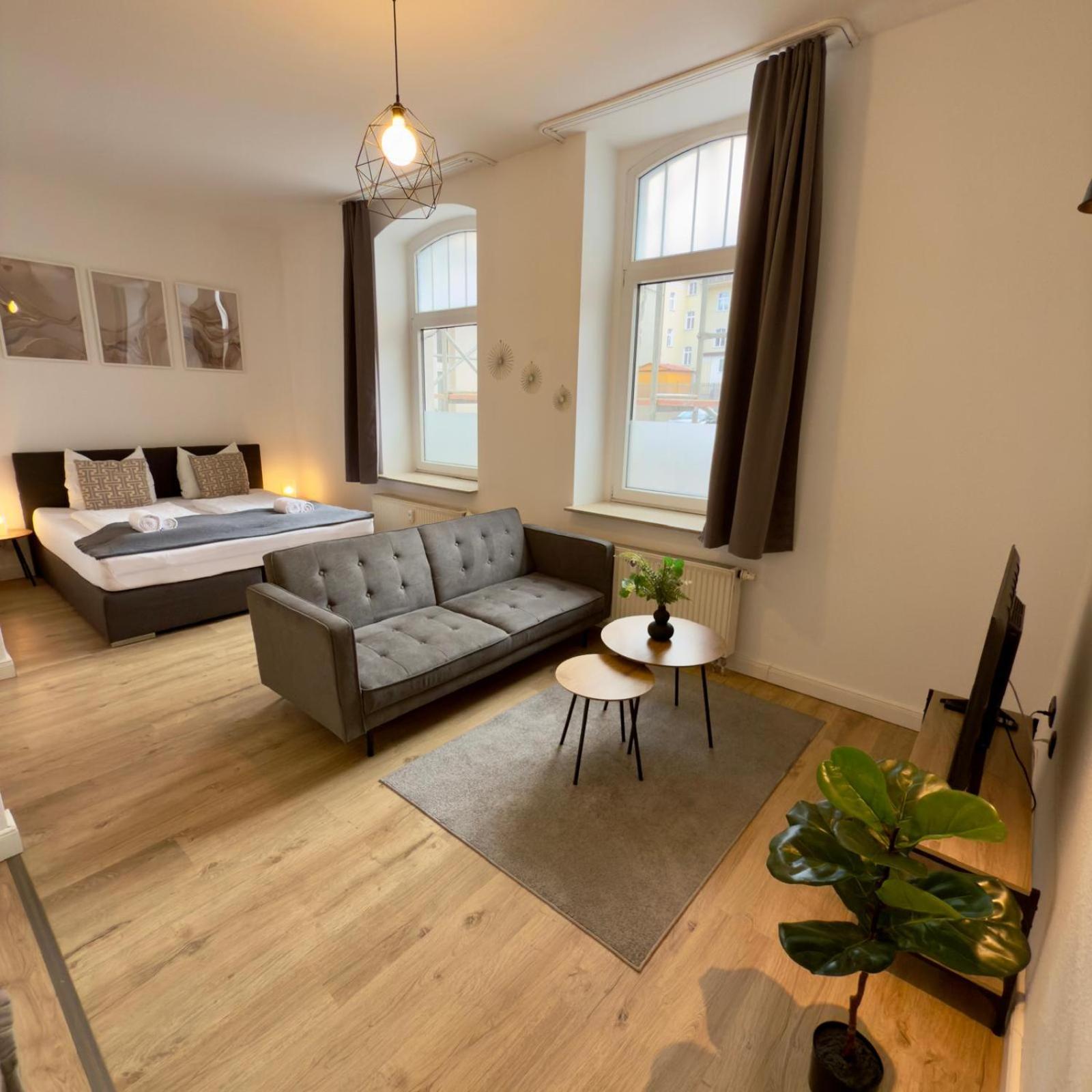 Raha Apartments - Modernes Studio-Apartment - Hbf - Gratis Parkplatz Ерфурт Екстер'єр фото