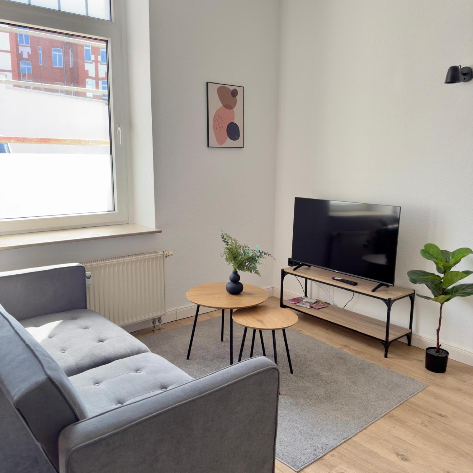 Raha Apartments - Modernes Studio-Apartment - Hbf - Gratis Parkplatz Ерфурт Екстер'єр фото