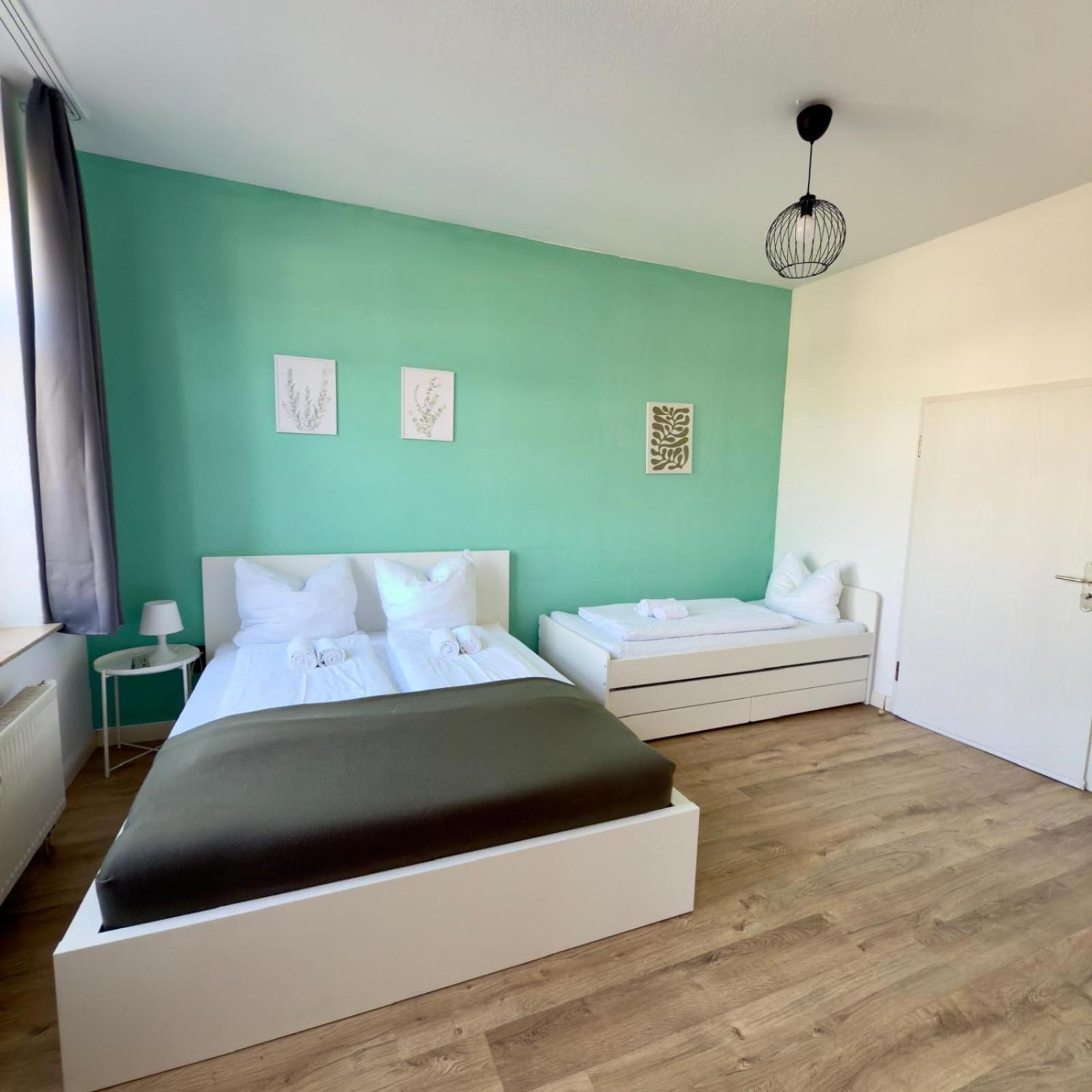 Raha Apartments - Modernes Studio-Apartment - Hbf - Gratis Parkplatz Ерфурт Екстер'єр фото